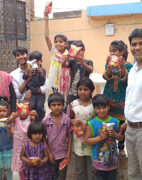 96559576_713897342764618_353744299751374848_n